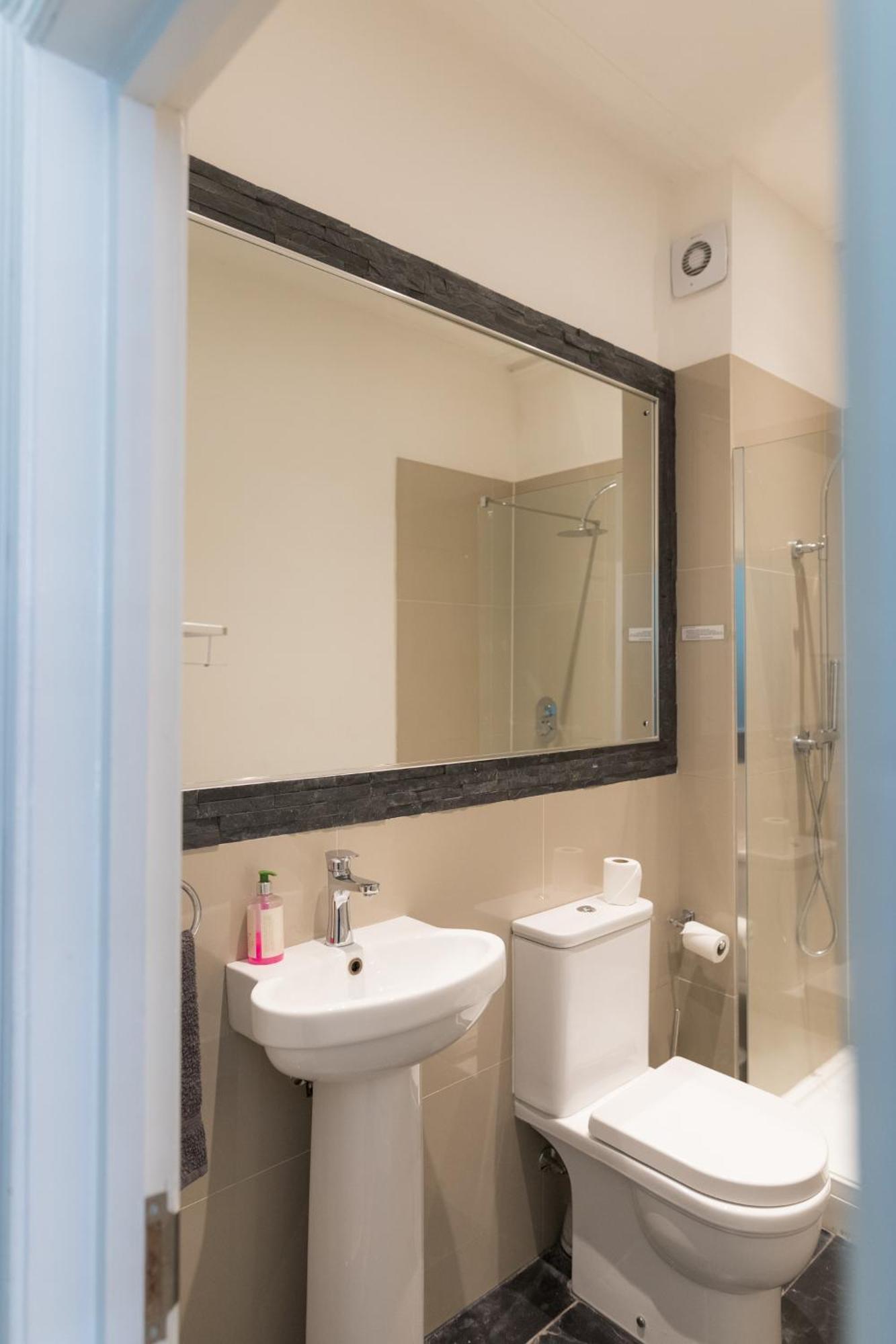 Ebs Hostel London Catford Εξωτερικό φωτογραφία